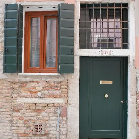 Apartment Piera Rossa